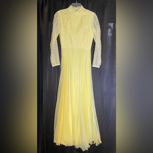 Super Groovy 1970s Prom / Party Dress - Picture 1 of 16